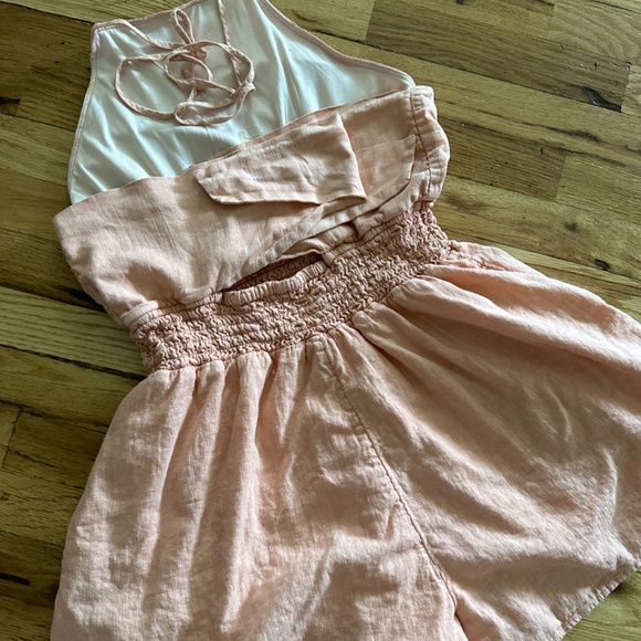 ☀️ American Eagle Peach Linen Halter Romper – Size Large ☀️ - Picture 4 of 4
